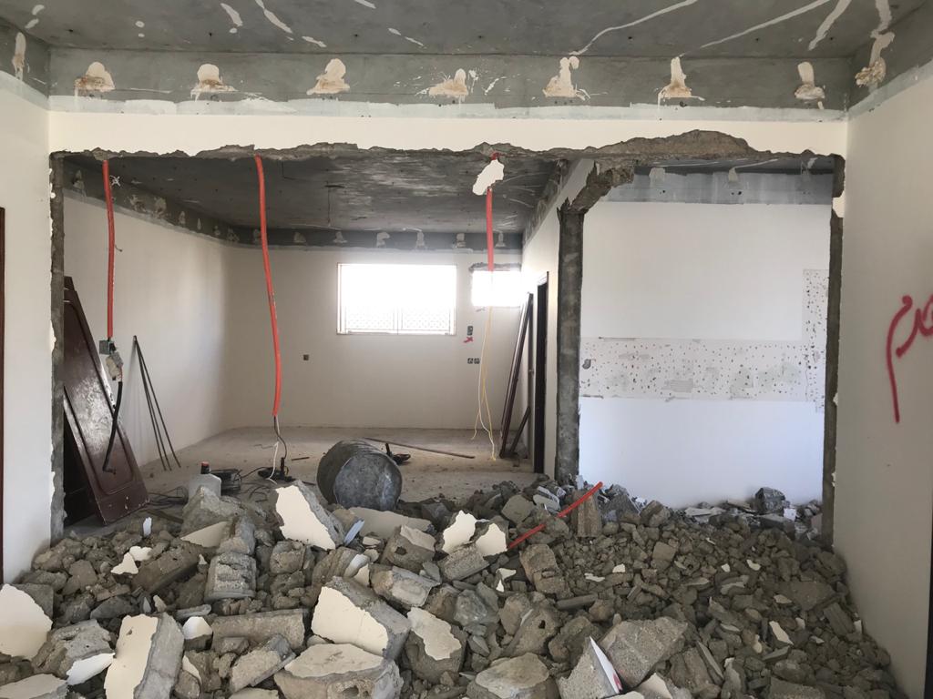 أعمال التكسير